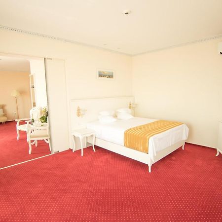 Msr Port Hotel Мангалия Екстериор снимка