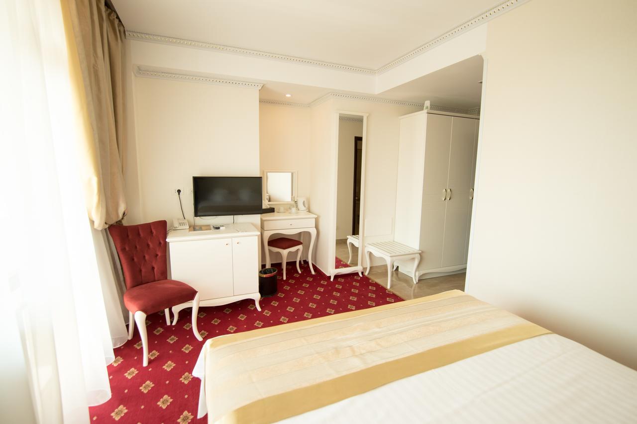 Msr Port Hotel Мангалия Екстериор снимка
