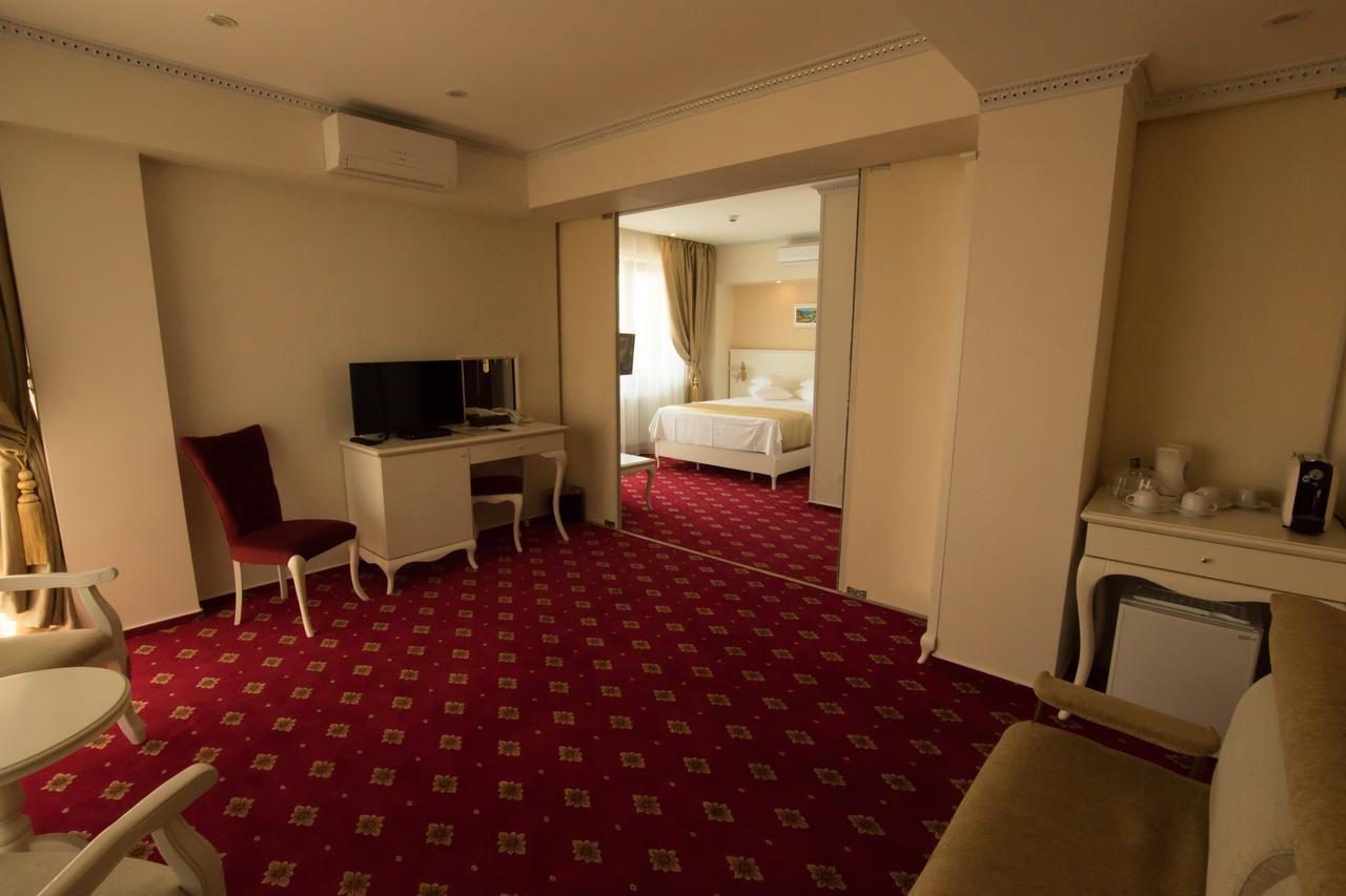 Msr Port Hotel Мангалия Екстериор снимка