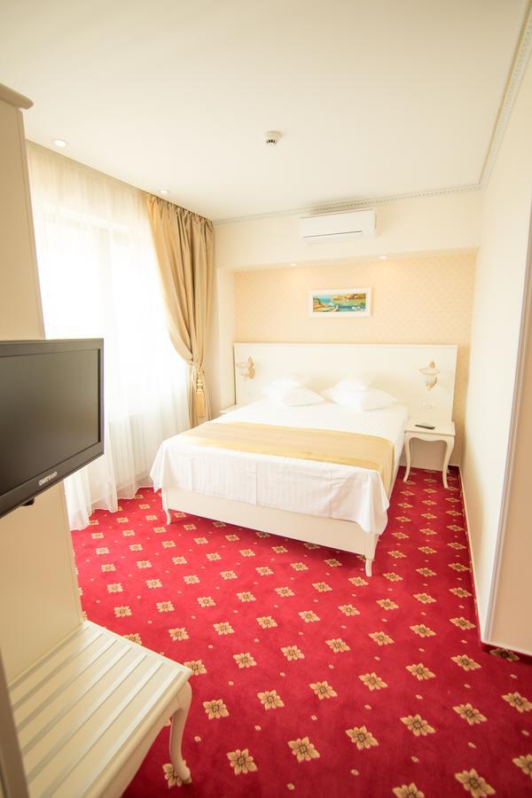 Msr Port Hotel Мангалия Екстериор снимка